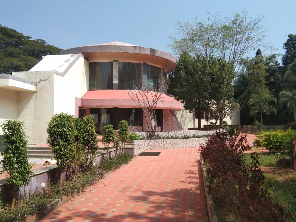 Kstdc Hotel Mayura Pavithra Yediyur Kunigal Buitenkant foto